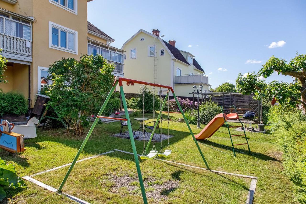 Simple Little Cottage In A Cozy Courtyard In Vimmerby Dış mekan fotoğraf