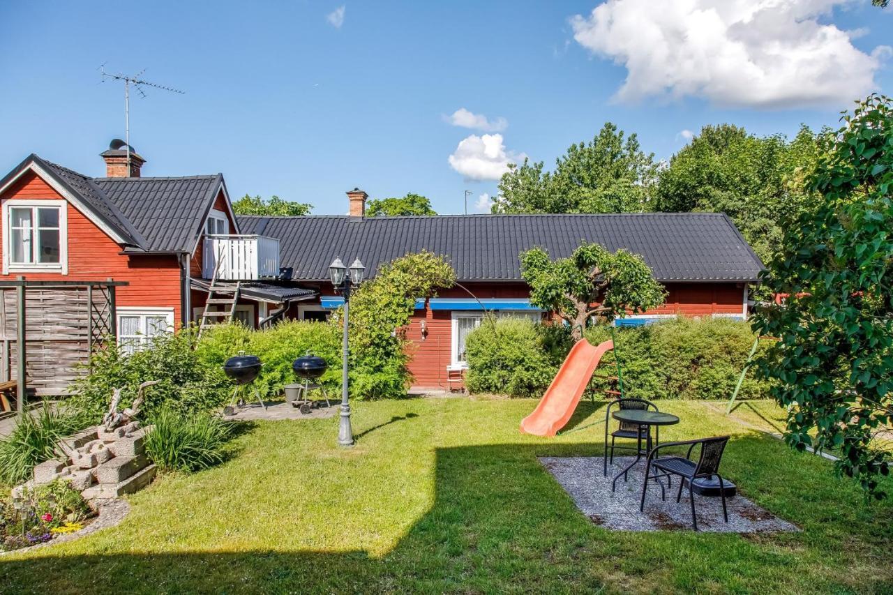 Simple Little Cottage In A Cozy Courtyard In Vimmerby Dış mekan fotoğraf